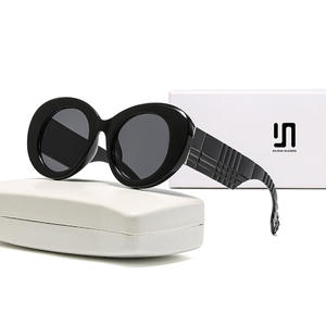 Gafas de Sol Redondas Retro Unisex con Protección UV400, Marco de Plástico, Lentes de PC Tipo 3, Diseño Verde Tortuga 20019 - Product Image 3