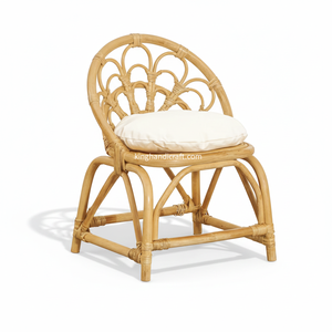 Chaise Enfant Moderne Écologique Faite à la Main en Rotin avec Fonctionnalités de Sécurité pour Événements Hôteliers, Siège en Osier Naturel pour Fêtes d'Anniversaire - Product Image 1