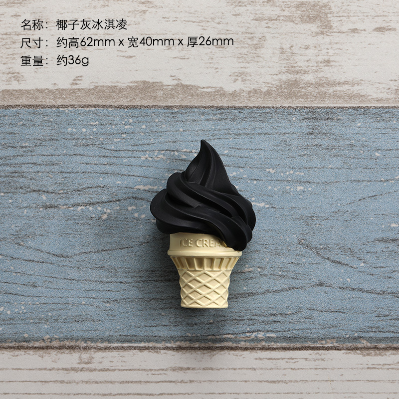 Gelato alla cenere di cocco