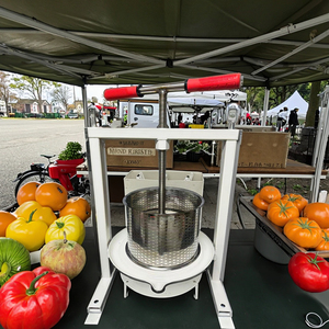 Super <span class=keywords><strong>Septembre</strong></span> 9L XH BC-9 Extracteur de Jus Commercial Multifonctionnel <span class=keywords><strong>en</strong></span> Acier Inoxydable SS304 <span class=keywords><strong>à</strong></span> Spirale pour Fruits et Légumes, avec Barre Transversale pour un Pressage Facile et Efficace - Product Image 1