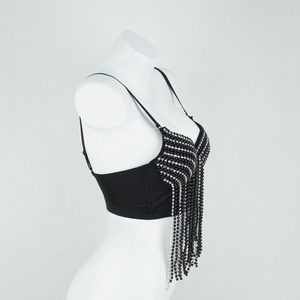 <span class=keywords><strong>Soutien</strong></span>-<span class=keywords><strong>gorge</strong></span> <span class=keywords><strong>bustier</strong></span> Performance Party avec longs pompons en perles - Product Image 2