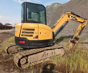 Excavadora de Orugas SANY SY50u de 5 Toneladas en Estado Usado - Product Image 1