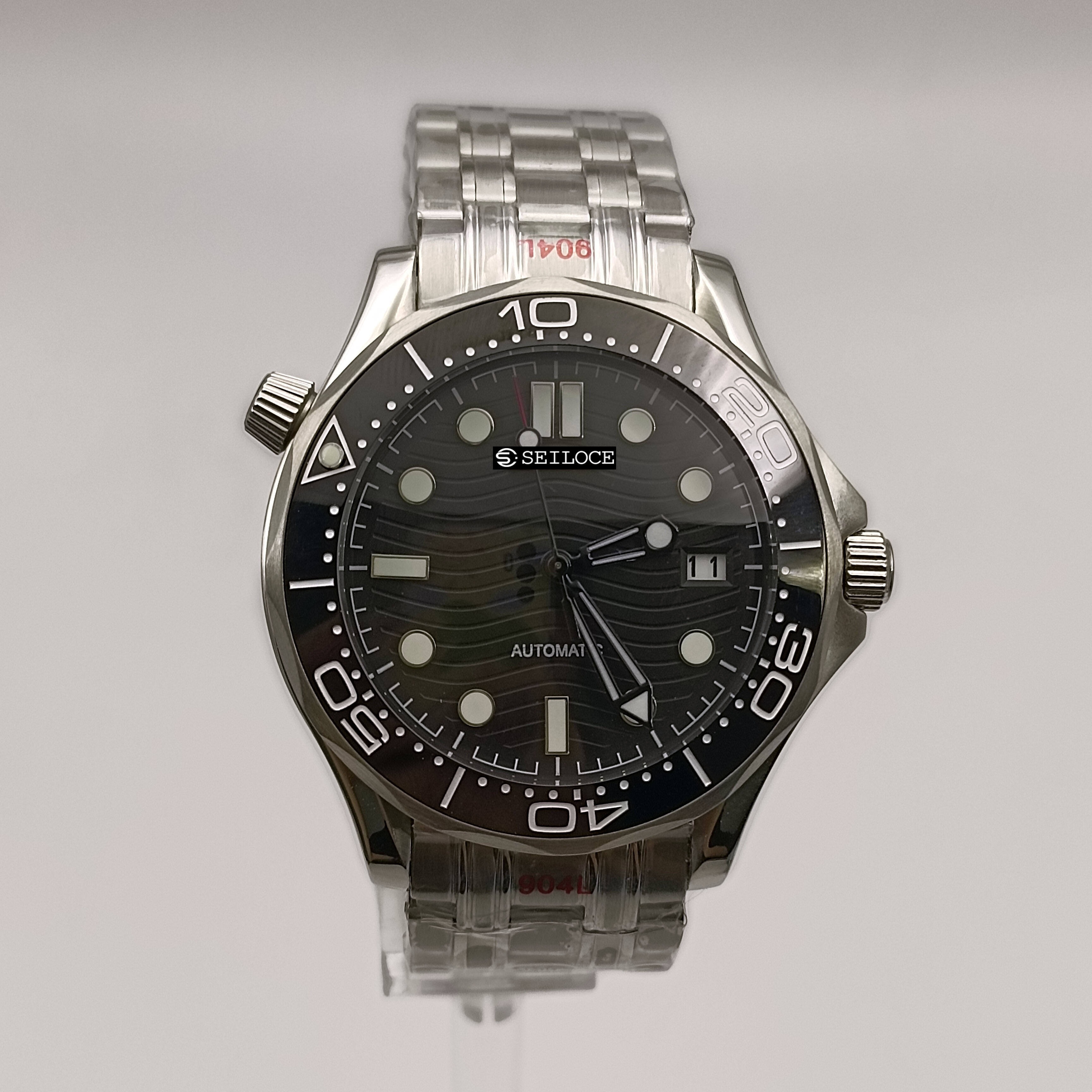 Silver Case+Black Dial