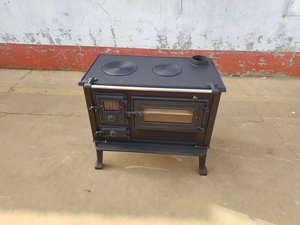 Estufa de Leña de Venta Directa de Fábrica de Hierro Fundido Negra para Cocina con Diseño Gráfico Horno de Cocina Moderno y Estufa de Leña Grande BSC003 - Product Image 1