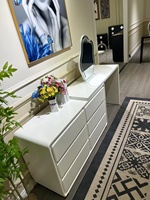 Commode en bois blanc réglable, meuble de rangement latéral, coiffeuse moderne de luxe avec miroir LED pour chambre à coucher