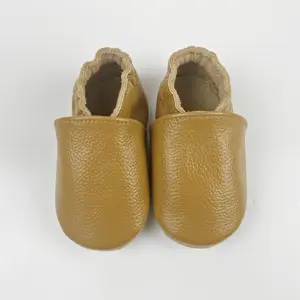 Vente en gros d'usine Bede chaussures de marche d'apprentissage kaki pour bébé chaussures de marche d'intérieur chaussures en cuir de vachette pour bébé
