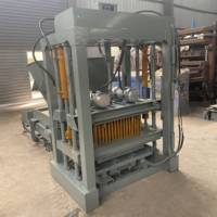 Presse hydraulique mobile automatique QT4-30 pour la fabrication de blocs de béton et de briques, moteur facile à utiliser, garantie de 2 ans pour le Sénégal