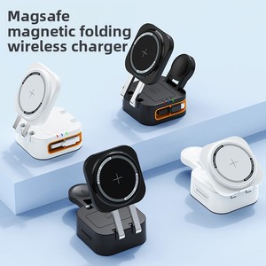 แท่นชาร์จไร้สายแบบพับได้ 3 in 1 สำหรับ <span class=keywords><strong>iPhone</strong></span> 17 16 15 14 13 <span class=keywords><strong>Apple</strong></span> Watch AirPods Pro พร้อมระบบชาร์จเร็ว - Product Image 3