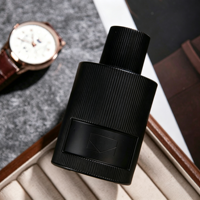 Parfum unisexe élégant au cuir, senteur longue durée pour un style de vie moderne, vaporisateur