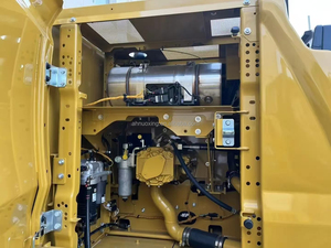 Escavatore Cingolato CAT320GC Usato Giapponese, 20 Tonnellate, Modello 2023, con Motore e Cambio, in Vendita - Product Image 5