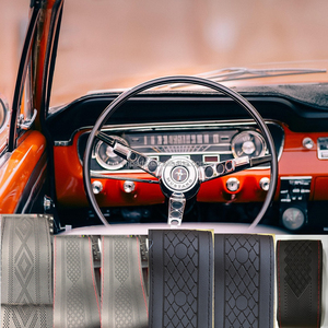 Coprivolante per Auto Fai-da-Te in Pelle Nera con Dettagli Rossi, Vari Stili, Modelli SF151/SF152/SF153/155 - Product Image 1