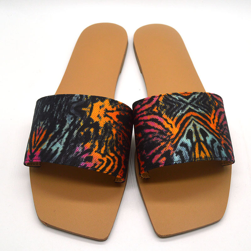 Fashion Outdoor Women Slippers Sandals PVC Holiday Trend Non-slip Flat Shoes