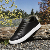 Baskets en cuir bicolores pour hommes, chaussures de skateboard basses à lacets, confortables, antidérapantes, pour la marche quotidienne, vente en gros pour couples
