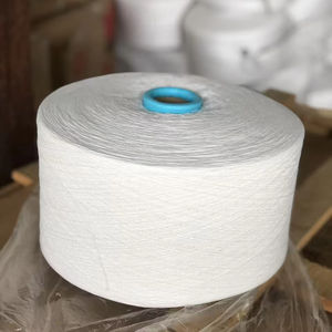 Fil de qualité supérieure à extrémité ouverte, 35% coton recyclé + 65% polyester, Ne 10/1-Ne 21s/1, facile à utiliser pour la tricotage de chaussettes, fabrication au Vietnam - Product Image 1