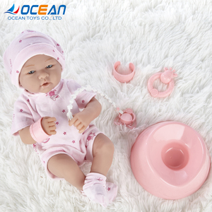 A <span class=keywords><strong>grandezza</strong></span> naturale adault reborn neonato del bambino del silicone vinile commercio all'ingrosso nero bambole per una ragazza - Product Image 1