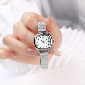 Reloj de Mujer con Diseño Elegante para Regalo de Navidad, Resistente al Agua, con Correa de Acero Inoxidable y Movimiento de Cuarzo - Product Image 5