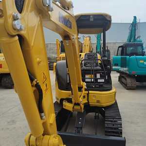 Excavatrice d'occasion Komatsu PC30MR-3, moteur d'origine, aucun entretien majeur, équipement pour l'infrastructure des serres - Product Image 6