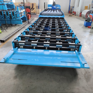 Machine automatique de formage de tuiles en acier, double couche, à pompe de formage par rouleaux, 380V, largeur d'alimentation 1000mm, épaisseur de laminage 0.3-0.8mm - Product Image 4