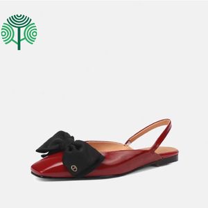 Nouvelles sandales plates papillon de style ballet, sandales en cuir sans talon pour femmes, chaussures plates pour femmes et filles, fabrication OEM - Product Image 1