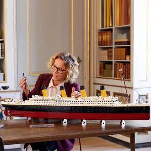 Set di Costruzioni Modello <span class=keywords><strong>Titanic</strong></span>, Scala 1:200, Puzzle da 40 Pezzi per Età 8+, Unisex - Product Image 5