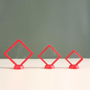 Boîtes de présentation flottantes transparentes en film PE de haute qualité pour bijoux et accessoires, idéales pour l'affichage de bagues - Product Image 5