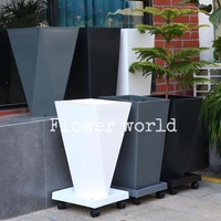 Jardinières décoratives en plastique, pots de fleurs, grands pots émaillés d'extérieur, pas chers, grande taille, utilisables avec des fleurs/plantes vertes, forme ronde