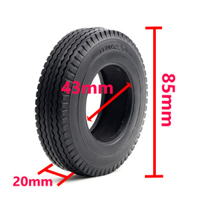 Vente en gros de pneus en caoutchouc 85mm pour <span class=keywords><strong>Tamiya</strong></span> <span class=keywords><strong>1</strong></span>/<span class=keywords><strong>14</strong></span> Tracteur <span class=keywords><strong>Camion</strong></span> Série RC Voiture Pièces de mise à niveau Accessoires - Product Image 4