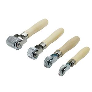 Outil <span class=keywords><strong>de</strong></span> réparation <span class=keywords><strong>de</strong></span> pneus <span class=keywords><strong>de</strong></span> <span class=keywords><strong>voiture</strong></span> multifonctionnel <span class=keywords><strong>de</strong></span> haute qualité patch <span class=keywords><strong>de</strong></span> <span class=keywords><strong>pneu</strong></span> rouleau <span class=keywords><strong>de</strong></span> <span class=keywords><strong>roulement</strong></span> à billes - Product Image 1