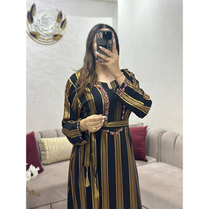 Caftán Largo de Crepé Premium con Cinturón, Patrón Geométrico, Transpirable, Ligero, Elegante y Modesto, Vestido Maxi para Uso Casual, Nocturno o Formal - Product Image 5