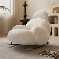 Fauteuil à bascule individuel confortable avec cadre en bois massif et coussin en éponge, exporté dans plus de 50 pays, modèle BTSC003 pour chambre à coucher