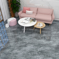 Carreaux de porcelaine antidérapants effet marbre gris brillant pour marches d'escalier de villa moderne de luxe en Chine 1200*600