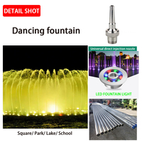 Fontaine musicale flottante professionnelle sur mesure, spectacle d’eau dansante décoratif de grande taille pour l’extérieur, avec éclairage LED doré.