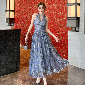 ชุดเดรสยาวแบบลำลองสำหรับฤดูร้อน ผ้ากลิตเตอร์แบบผูกคอ รุ่น ZYHT 70278 ขายส่งสำหรับผู้หญิง - Product Image 3