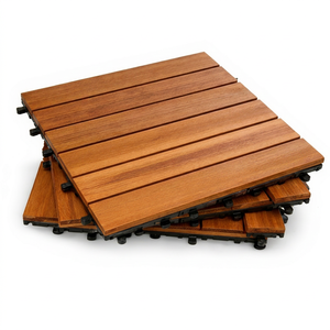 Dalles de terrasse en teck pour extérieur, design carré à emboîtement, surface brossée imperméable, style contemporain pour patio et jardin - Product Image 1