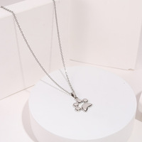 Collier personnalisé pour couple avec gravure au laser, pendentif patte de chat ajouré en acier inoxydable