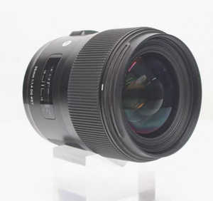 Objectif 35mm f/1.4 Art F d'occasion — Légende du portrait, grande ouverture f/1.4 avec bokeh crémeux, excellent état ! - Product Image 3