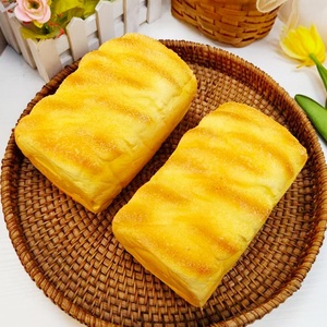 Juguete Blandito de Pan Realista, Tostada Suave para Aliviar el Estrés, Juguete Antiestrés de Levantamiento Lento, Regalo Creativo y Terapéutico - Product Image 5