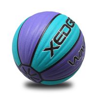 Ensemble de basket-ball de haute qualité avec pompe Ballon de basket-ball en cuir PU hygroscopique taille 7 BSCI/SEDEX