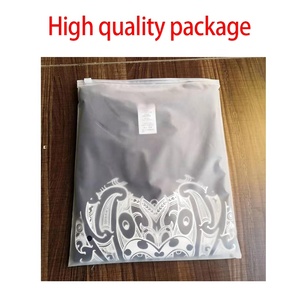 T-shirt 100% stile Plus Size in cotone Oversize Oversize con stampa pesante a forma di peso massimo in cotone da uomo lavorata a maglia con Logo frontale traspirante - Product Image 5