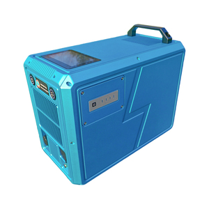 Système de drone de nettoyage matriciel 400 RTK connecté pour bâtiments de grande hauteur, longue autonomie de vol, câble de 110 m en acier inoxydable, puissance de 3500 W - Product Image 6