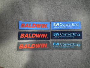 Không có moq thẳng cắt cuối gấp trung tâm gấp Damask tùy chỉnh dệt Nhãn quần áo - Product Image 2