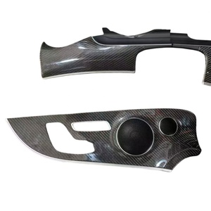 Repuesto para <span class=keywords><strong>Mercedes</strong></span>-Benz: Kit de molduras interiores de fibra de carbono para el marco y panel del salpicadero central de las puertas, compatible con los modelos W238, <span class=keywords><strong>E220</strong></span>, E320, E200 - Product Image 4