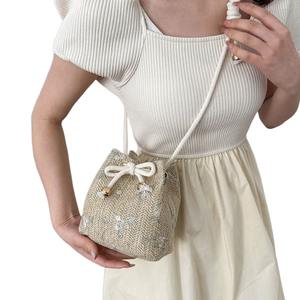 <span class=keywords><strong>Tik</strong></span> <span class=keywords><strong>Tok</strong></span> Trending Products Cute Mini Summer Vibes Bags Bolsos de mujer Señoras Niñas pequeñas Diseñador Monedero Cubo de punto Bolso de paja - Product Image 1