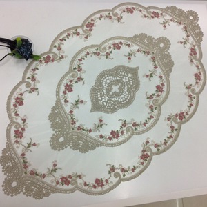 Napperon en tulle <span class=keywords><strong>français</strong></span> brodé en usine pour la photographie, la décoration de table de chevet et comme nappe de table textile d'intérieur - Product Image 1