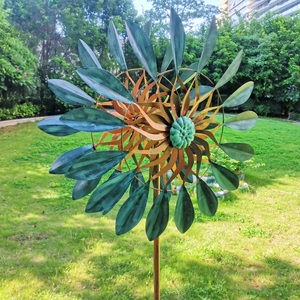 Cối Xay Gió Trang Trí Sân Cầu Vồng Kim Loại Đầy Màu Sắc - Product Image 5