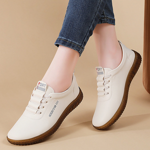 Chaussures de mode femme toutes saisons 2026 - Ballerines antidérapantes à semelle souple pour mères, confortables pour un port toute l'année - Product Image 2