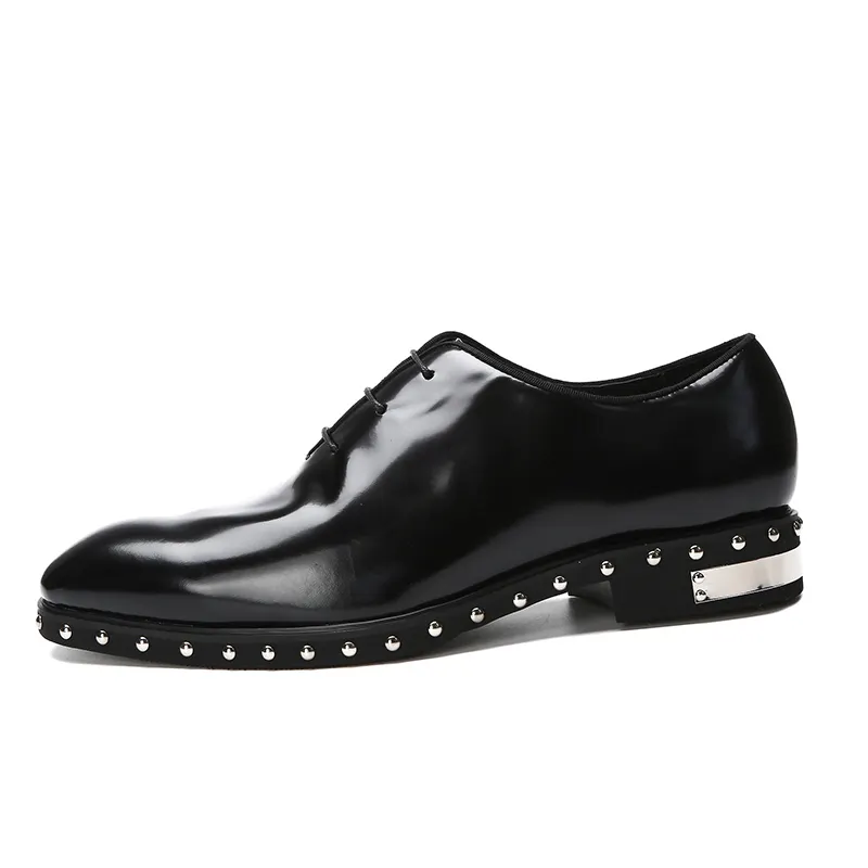 Chaussures Oxford en cuir véritable nouveau design dessus de chaussures en cuir véritable à clous de saule chaussures habillées en cuir pour hommes authentiques