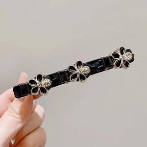 Pinces à cheveux tressées en pierre de cristal scintillante trèfle à quatre feuilles fleur hachée épingle à cheveux pince à bec de canard accessoires pour cheveux avec perles - Product Image 4