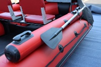 Bateau de pêche pneumatique rigide certifié CE en Hypalon PVC, type yacht sportif, avec plancher en aluminium, capacité pour 6 personnes