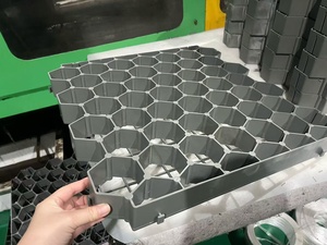 Estabilizador de Suelo para Áreas Ecuestres, Sistema de Control de Lodo HDPE, Rejilla para Césped de 50 mm de Altura, Resistente a los Rayos UV, Vida Útil de Más de 20 Años - Product Image 4